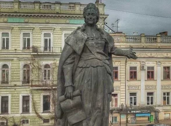 В Одесі виконком відмовився голосувати за перенесення пам'ятника Катерині ІІ. Призначено ще одне засідання