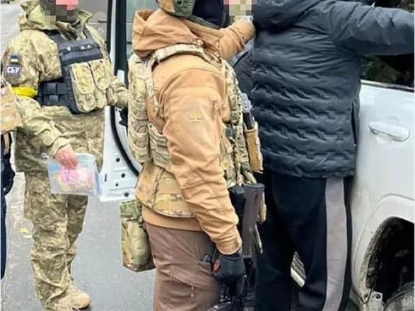 Дав катери для "евакуації" окупантів: у Херсоні затримано колаборанта