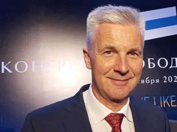 Міністр оборони Латвії: росіяни повинні запитати себе, чому всі їхні сусіди так прагнуть вступити до НАТО?