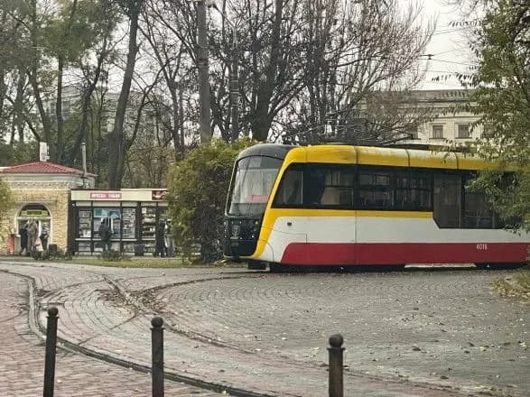 Одеса зупинила роботу електротранспорту за годину після запуску