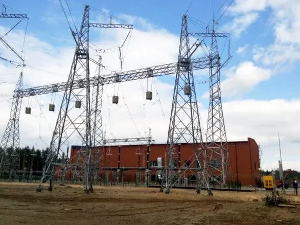 Окупанти зруйнували Кремінську підстанцію, яка живила Луганщину – Гайдай