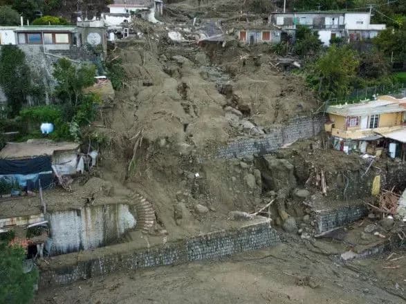 В Италии произошел оползень: среди 7 погибших нашли новорожденного ребенка