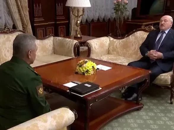 лукашенко заявив, що не бачить готовності України “до повноправних переговорів”