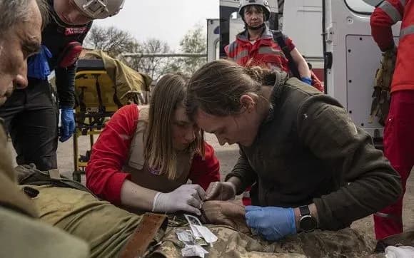 У Польщі стартують навчання для українських медиків