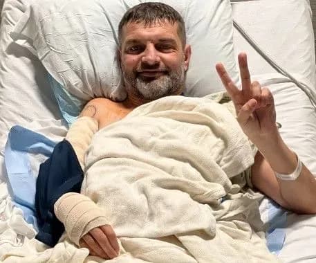 Защитника Мариуполя Дианова успешно прооперировали в США