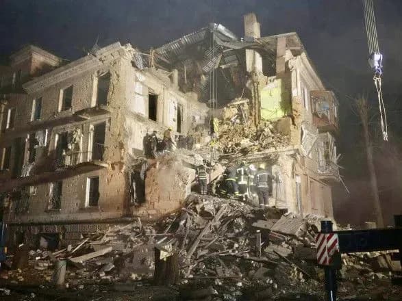 Російська атака на Кривий Ріг: загинула 64-річна жінка і молоде подружжя, під уламками досі залишається маленький хлопчик