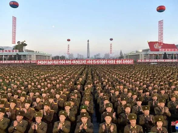 Північна Корея готується до проведення військового параду