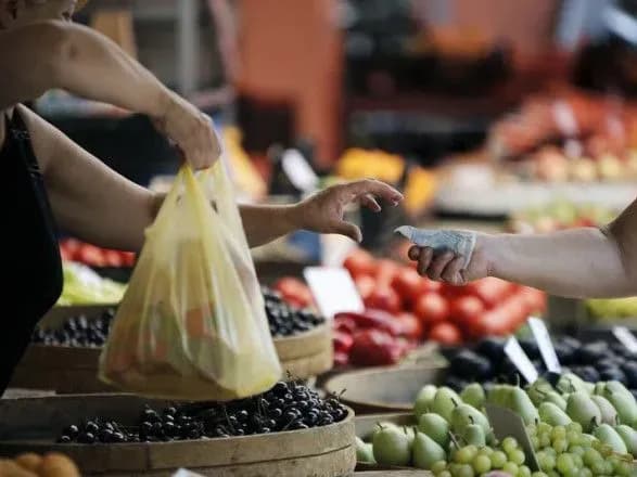 Уряд Греції оплачуватиме рахунки за їжу для мільйонів громадян: причина