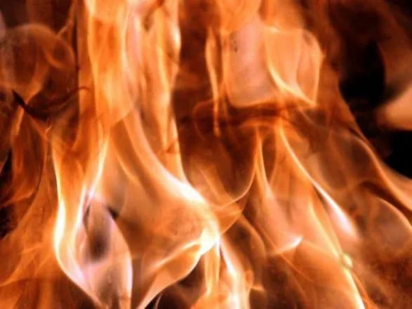 В оккупированном Алчевске горит склад с горючим