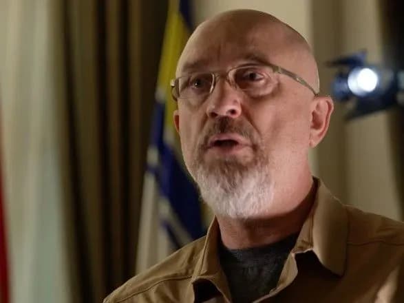 “Бахмут - це фортеця. Сильний і незламний”: Резніков заявив, що східна Україна тримається і бореться