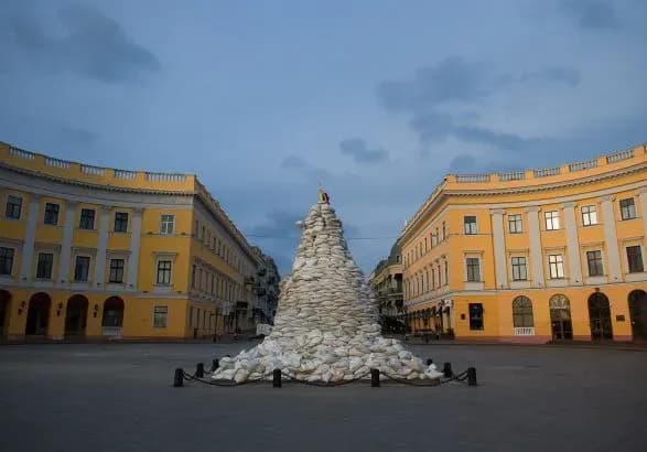 В Одесі та області у Новорічну ніч діятиме комендантська година