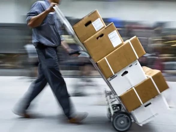 Укрпошта з січня знизить тарифи на відправку посилок у Польщу на 75% - Смілянський