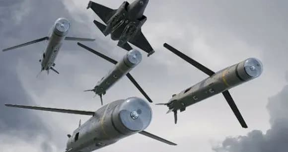 Росіяни вночі безпілотниками атакували енергетичну інфраструктуру Харкова