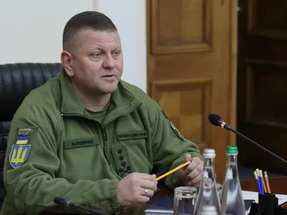 Нехай наша Перемога стане початком розквіту України і кінцем для росії: Залужний записав новорічне вітання