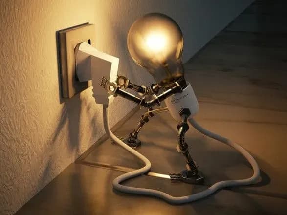 Столице, Киевской и Днепропетровской областям обещают Новый год со светом