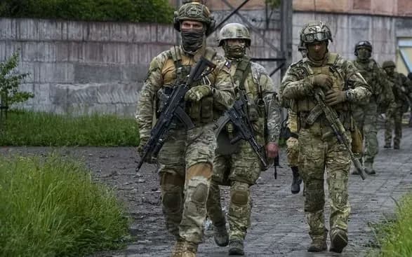 Окупанти на Бахмутському напрямку протягом доби втратили 171 солдата, ще 200 - отримали поранення  - Череватий