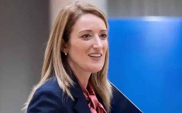 Голова Європарламенту постановила зняти недоторканність з деяких євродепутатів