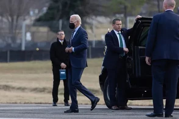 У гаражі Байдена виявлено нові документи з позначкою "таємно"