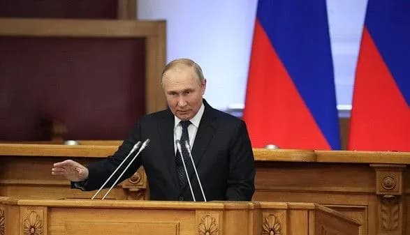 путін підтримав ідею підвищення призовного віку в рф