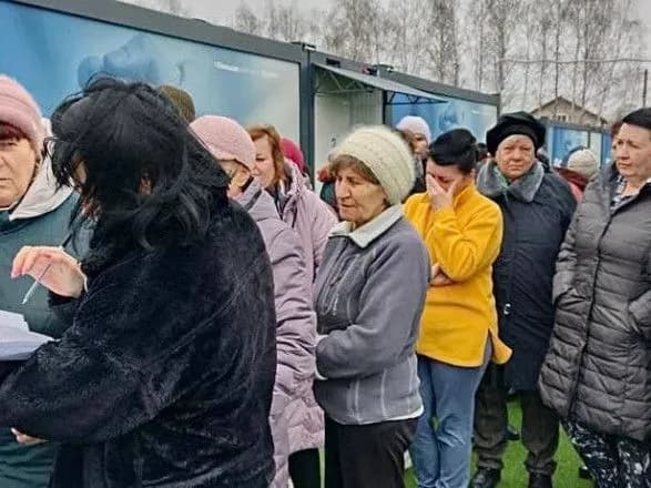 Робимо добрі справи разом: благодійний фонд "Сергія Цюпка" доставив гуманітарну допомогу мешканцям модульного містечка у Бородянці