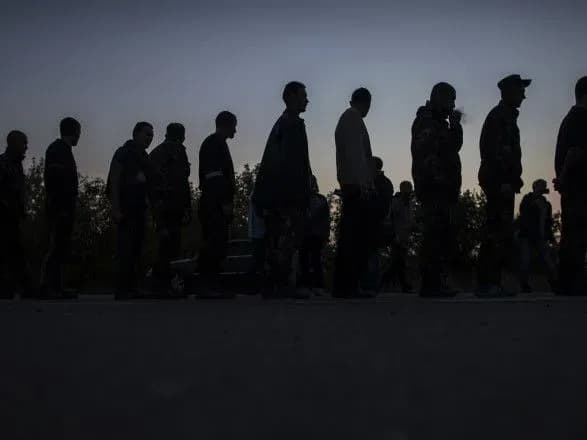 Російський та український омбудсмени домовилися про обмін списками тяжко поранених