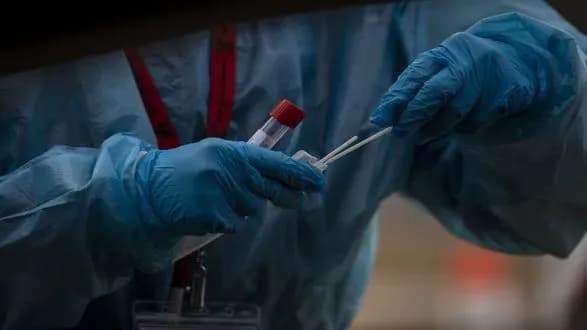 В МОЗ розповіли про епідситуацію з COVID-19 та штам “Кракен”