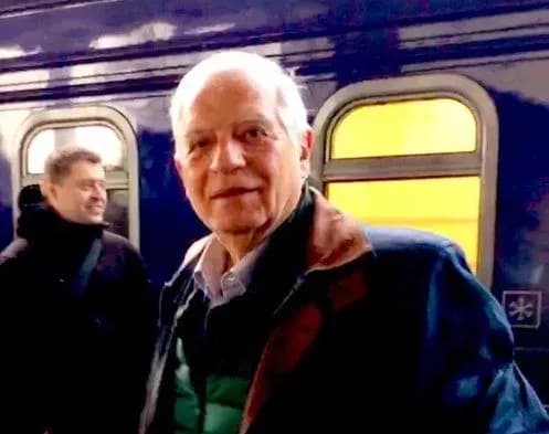 Голова дипломатії ЄС прибув до Києва з меседжем підтримки