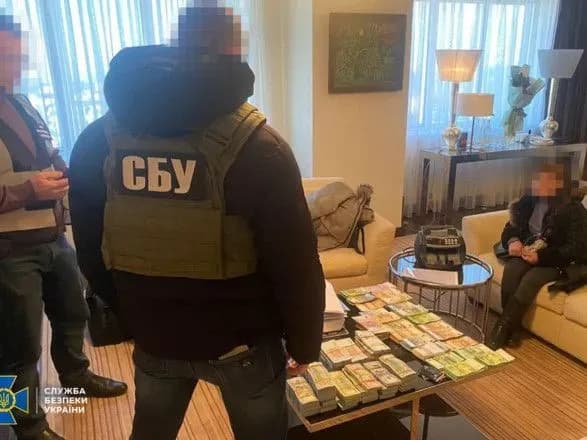 СБУ і ДБР провели обшуки на об’єктах екснардепа Котвіцького і російського олігарха Фукса