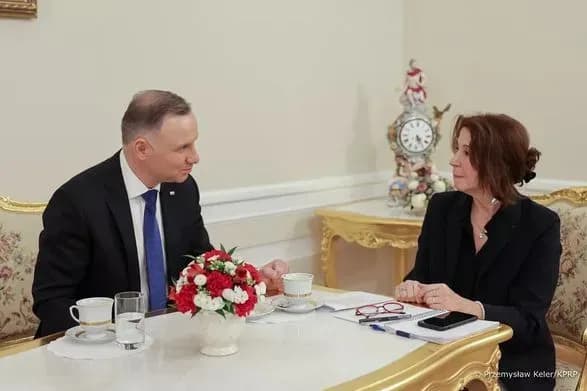 “Если Украина срочно не получит военную технику от союзников, путин может победить” – президент Польши