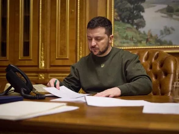 Зеленський провів першу в історії двосторонніх відносин розмову з президентом Філіппін