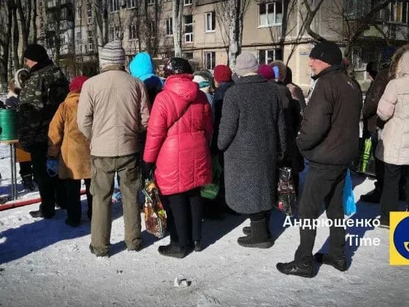 У Маріуполі не зникають багатогодинні черги за їжею - радник міського голови