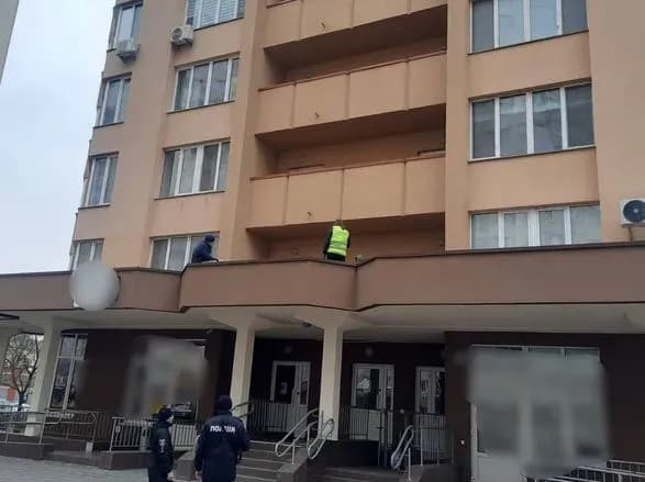 Страшна трагедія в Броварах: 11-річна дівчинка загинула після падіння з 14-го поверху