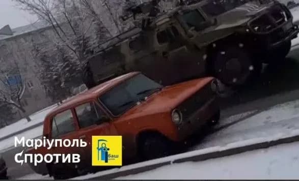 Військова колона у супроводі росгвардії: рашисти вдаються до нової тактики при переміщенні техніки