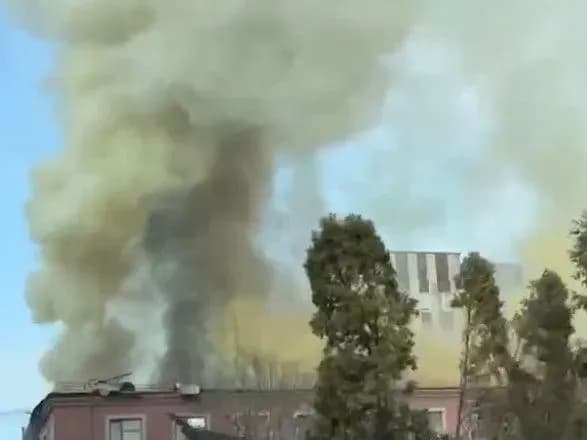 У Донецьку бавовна прийшла у будівлю "прокуратури"