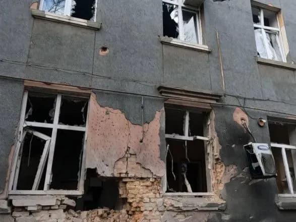 Світ не вправі забувати, що жорстокість рф не має меж: Зеленський показав наслідки обстрілу Херсона