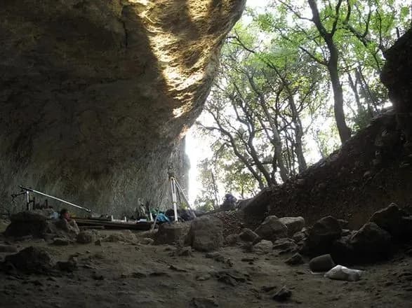 Homo sapiens у Європі використовували лук та стріли 54 000 років тому - дослідження