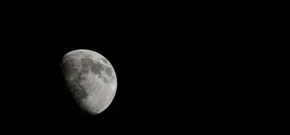 россия запустит свою первую в новейшей истории миссию на Луну 13 июля