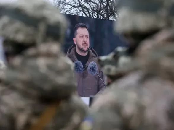 Саме від вас залежить, чи бути всім нам: Зеленський звернувся до військових та висловив пошану
