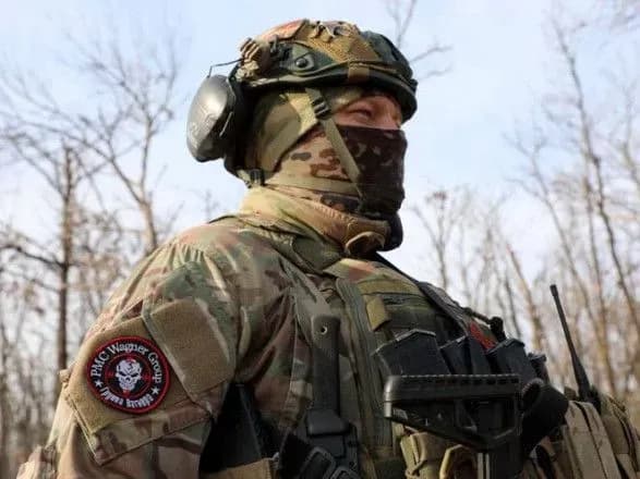 До нового пакету санкцій ЄС включено 11 фізичних та 7 юридичних осіб ПВК “Вагнера”: деталі