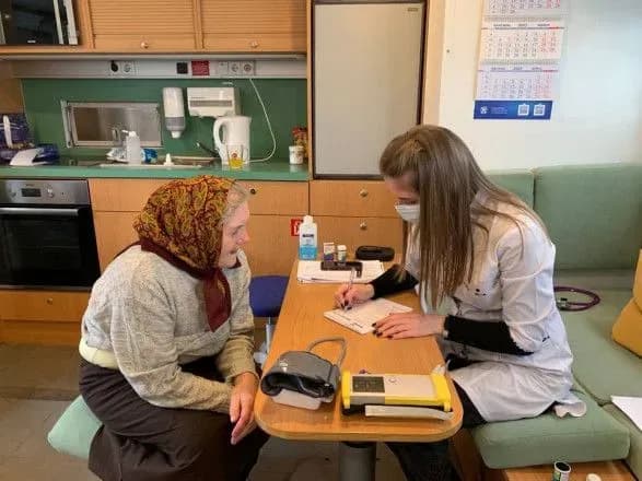 В рамках инициативы "Врач для села" медики провели бесплатные консультации еще в 17 населенных пунктах