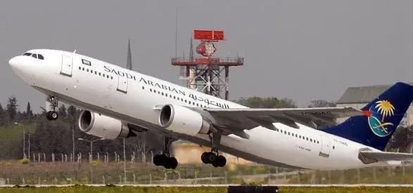 Саудовская Аравия направила в Украину два самолета с гуманитарной помощью