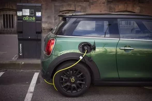 Германия разозлила ЕС после того, как заблокировала соглашение о запрете продаж автомобилей на ископаемом топливе