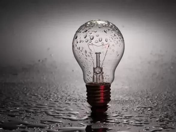 В Yasno объяснили почему во время ракетных обстрелов выключают электроэнергию