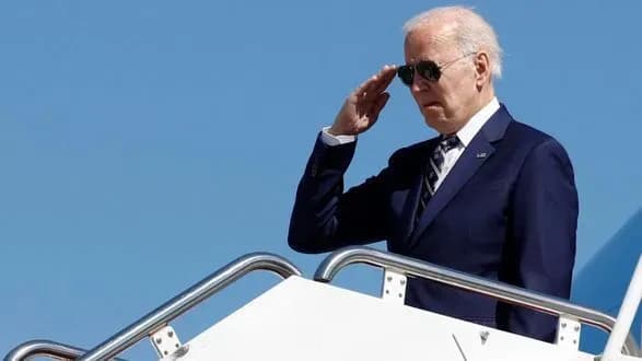 Байден пропонує збільшити податки у бюджеті на 2024 рік для мільярдерів та корпорацій