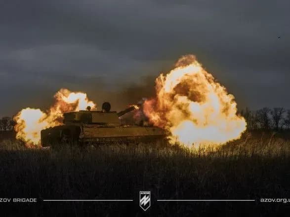 В Нацгвардии показали, как артиллеристы бьют по врагу из "Гвоздики"