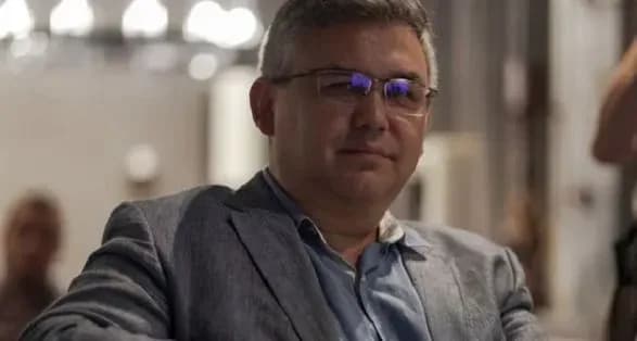 росія оголосила у розшук ексспічрайтера путіна