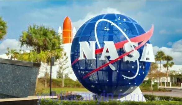 NASA представить команду астронавтів, які будуть облітати Місяць
