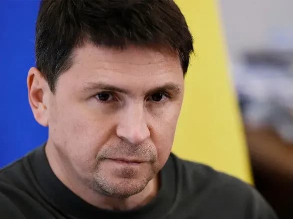 Подоляк прокоментував вибух в кафе у петербурзі: "Павуки поїдають один одного в банці"