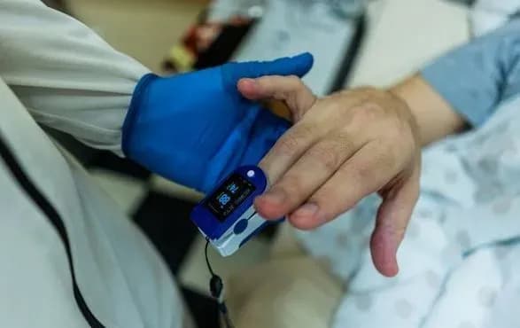 На Полтавщині фіксують зростання випадків COVID-19. Пацієнти потребують госпіталізації та кисневої підтримки