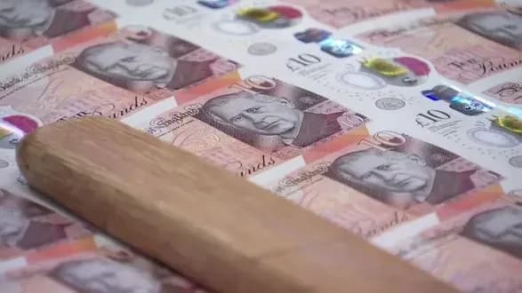 Банкноти короля Чарльза: паперові гроші із зображенням монарха надруковані, але не готові до обігу